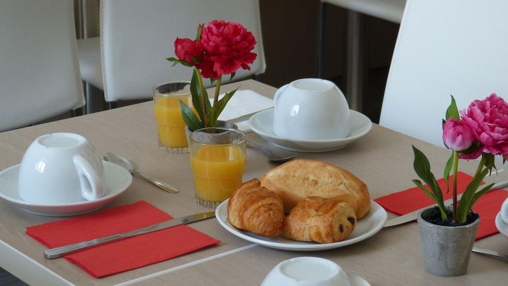 Helvétique Hotel 3*