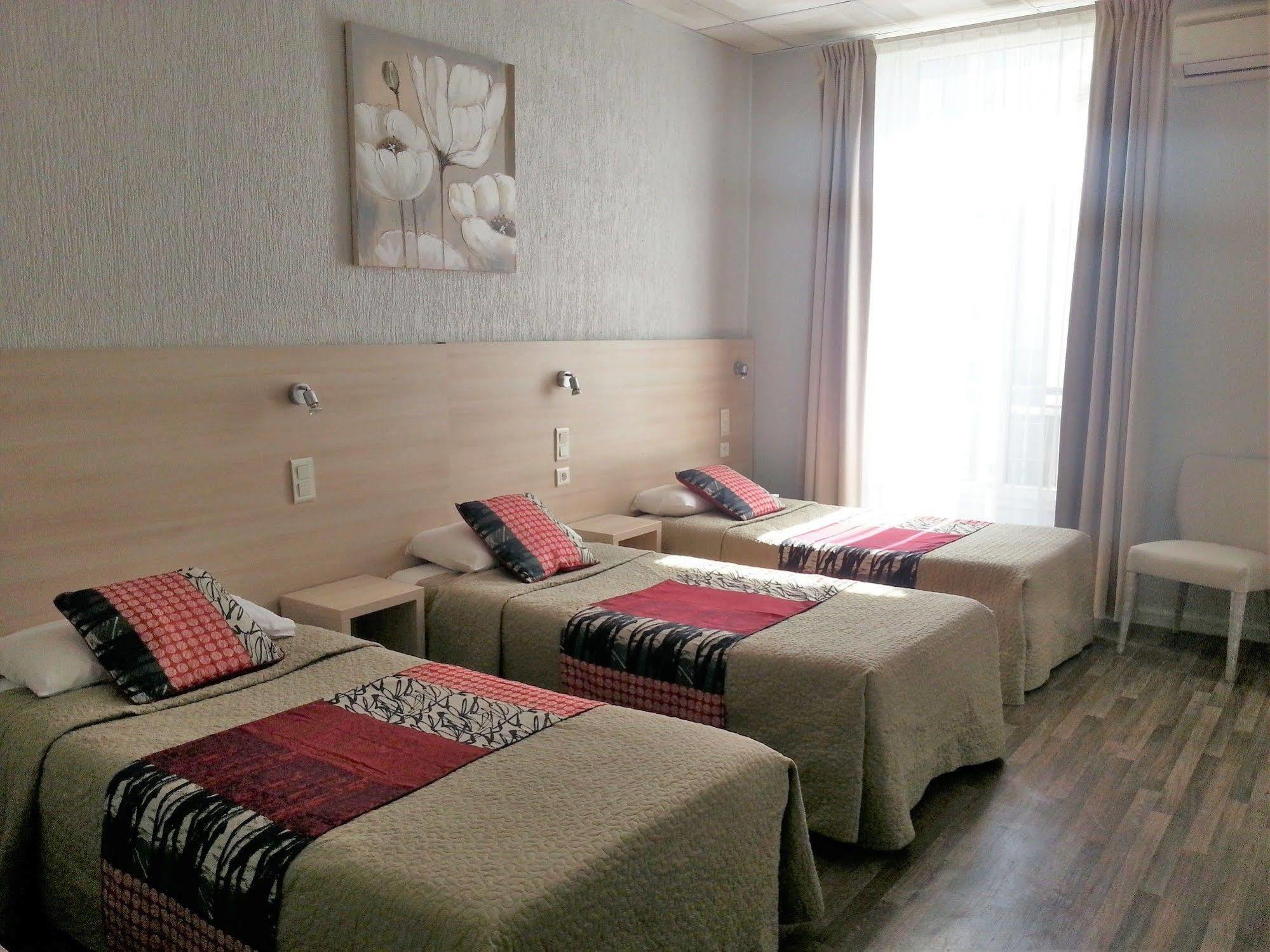 Helvétique Hotel Niza